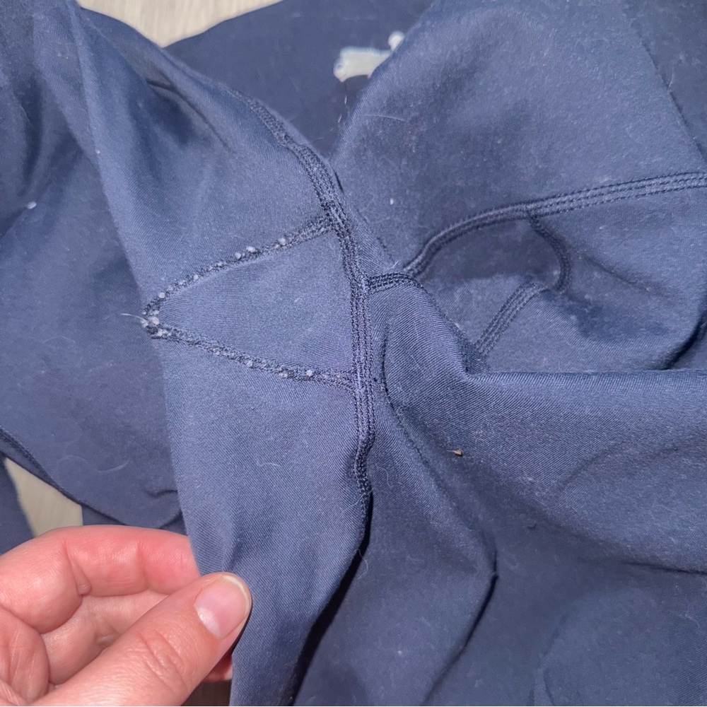 Blue Large Leggings from Fabletics - Picture 4 of 4